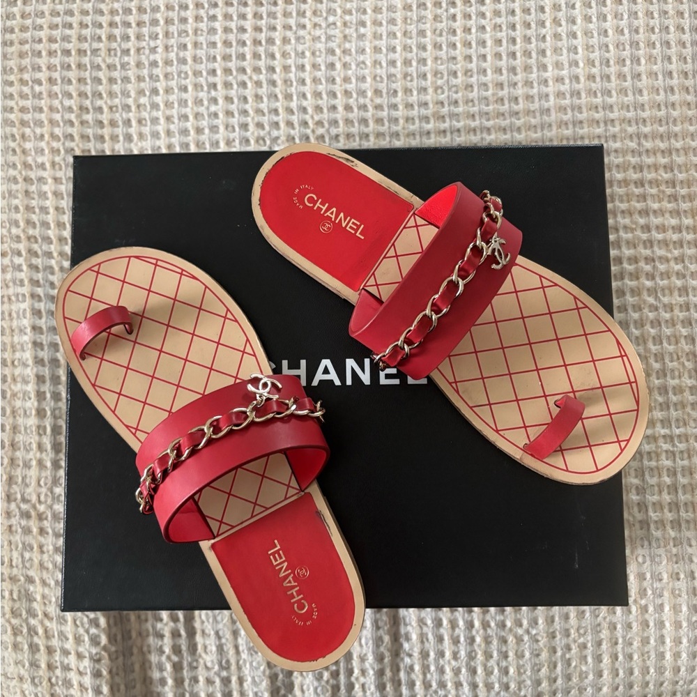 Chanel Red Women's Sandals